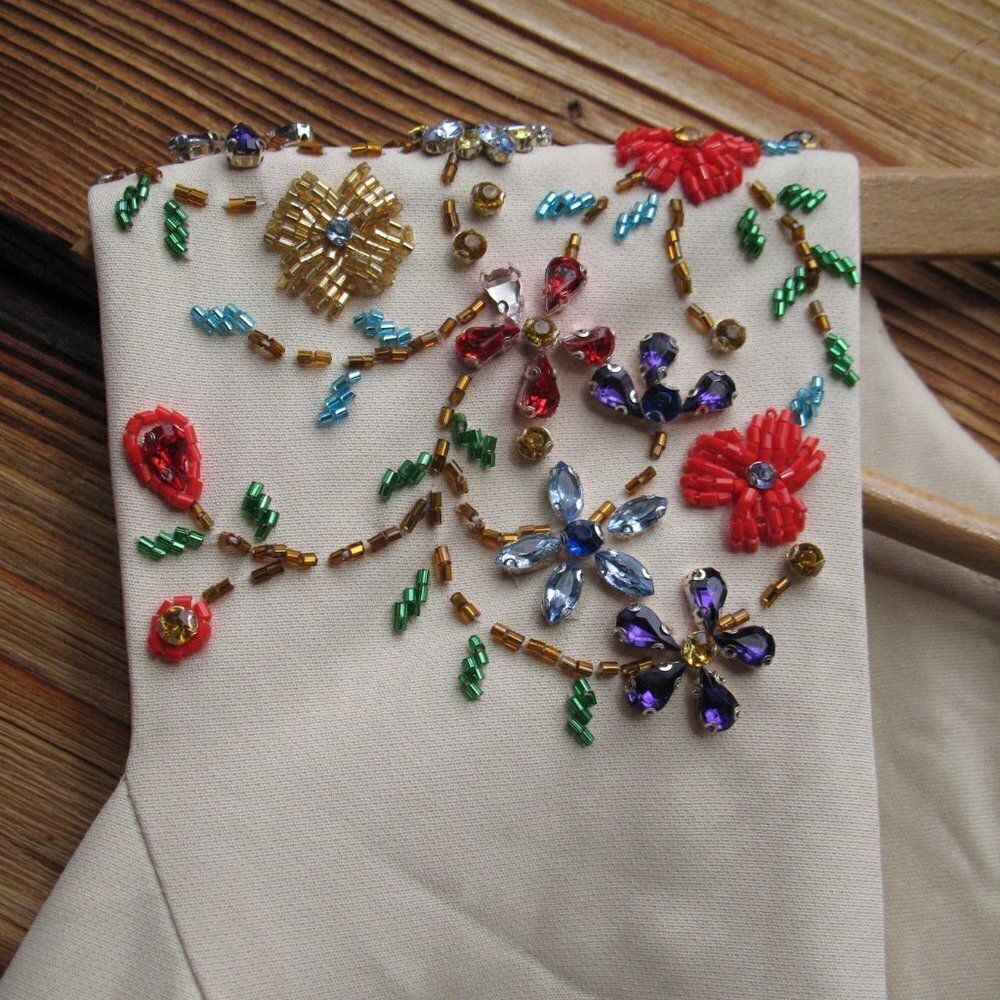 Mac Duggal 26540 Ieena Beaded Cap Sleeve V Neck A Line Gown Dress Cream Size 4 - Picture 9 of 16